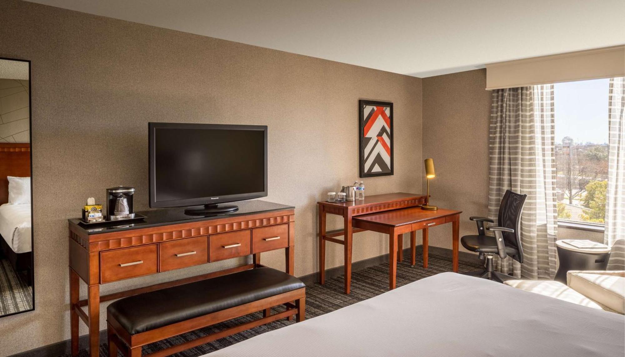 Doubletree By Hilton Dallas Near The Galleria Dış mekan fotoğraf