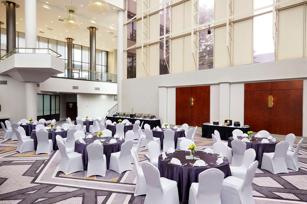 Doubletree By Hilton Dallas Near The Galleria Dış mekan fotoğraf